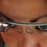 Il vole des Google Glass et partage sa journée sans le savoir avec la toile
