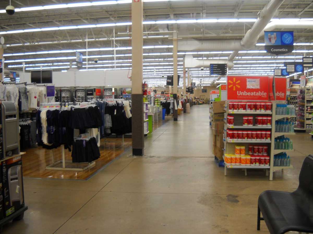 Photo : Magasin Walmart dans le Missouri | via Wikipedia.