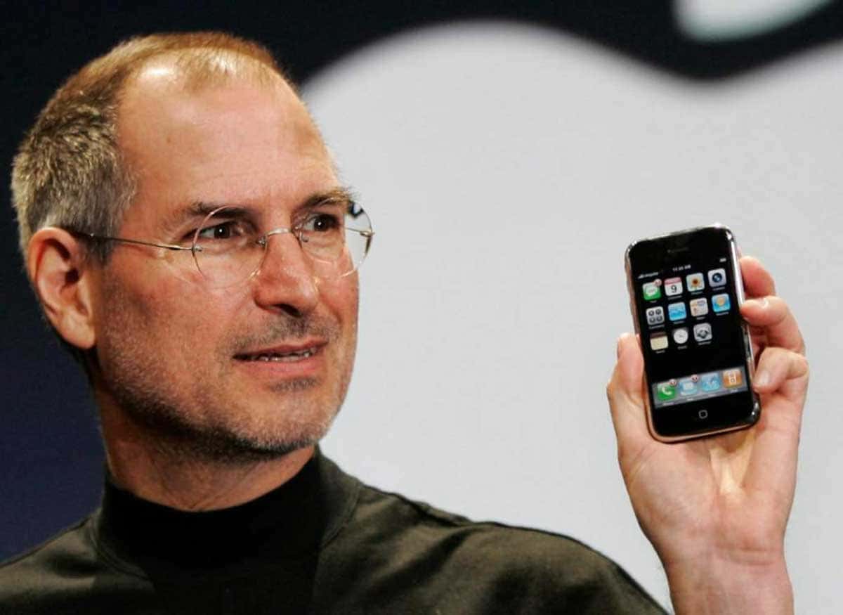 Apple a travaillé sur l'iPhone nano, selon un courriel de Steve Jobs.
