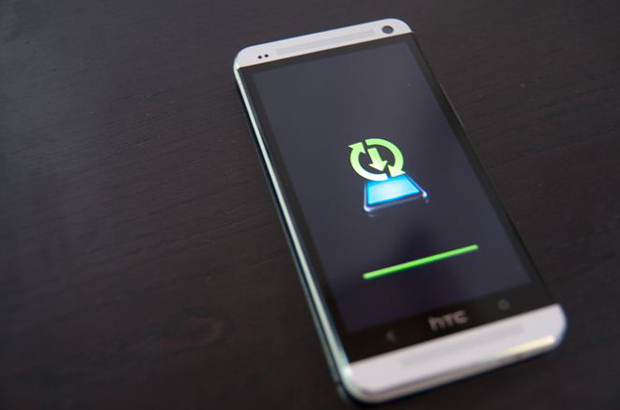 HTC One : mieux vaut tard que jamais pour Android 4.2.2