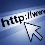 Une flèche de souris pointant sur une URL commençant par http://www, symbolisant l’adresse d’une page Internet