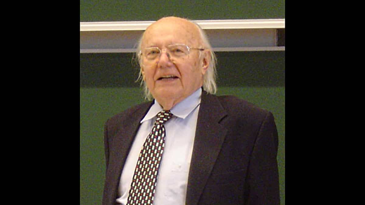 Heinz Zemanek (2007), l'inventeur de l'un des premiers ordinateurs entièrement basé sur des transistors.