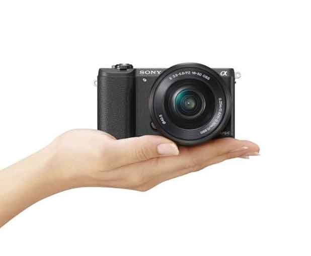 A5100 : le nouvel appareil photo hybride ultra-compact de Sony