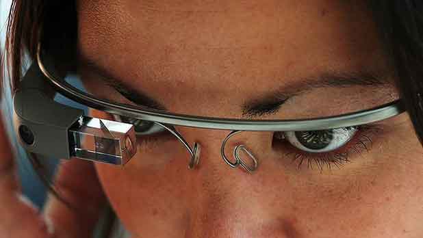 Google Glass : un voleur de lunettes streame sans le savoir