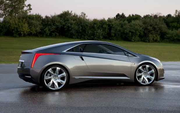 La voiture semi-autonome programmée chez Cadillac en 2016