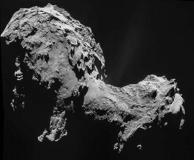 Comète 67P/Churyumov-Gerasimenko : Rosetta se rapproche