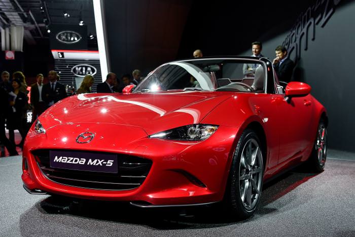 Mazda : une MX-5 au design plus agressif