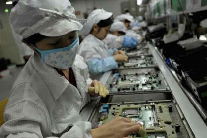 iPhone 6 : l'assembleur Foxconn recrute encore plus pour répondre à la demande