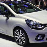 Mondial de l'Auto : à bord de la Renault Clio Initiale