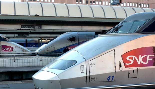 Axelle Lemaire : "Toc toc toc, la SNCF, à quand le Wi-Fi dans le train ?"