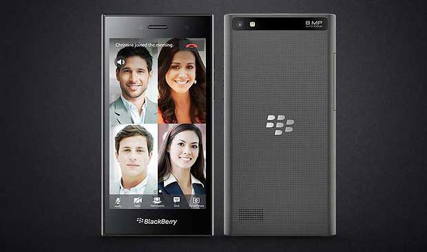 BlackBerry : bientôt un smartphone doté d'un écran avec deux bords recourbés