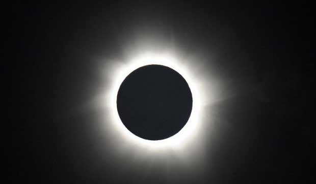 Eclipse solaire en Australie.