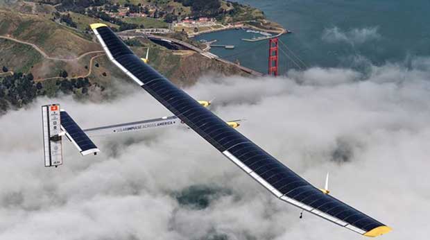Solar Impulse 2 a entamé son tour du monde avec escales
