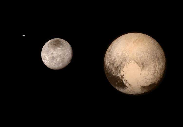 Pluton : les premières photos révèlent des montagnes