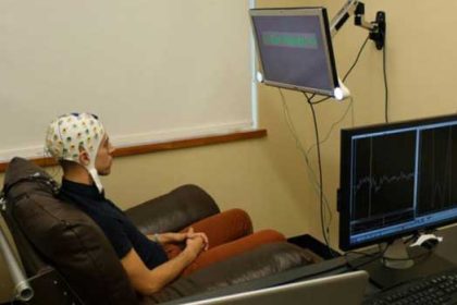 Des handicapés paralysés arrivent à contrôler un curseur d'ordinateur par la pensée