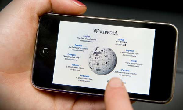 Corruption : Wikipédia bloque 381 comptes et supprime 210 articles