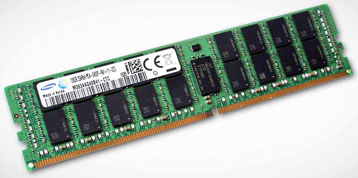 Samsung lance la production de RAM à 128 Go