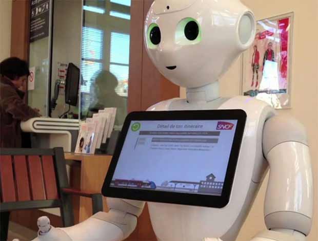 Pour fournir des renseignements aux passagers, la SNCF teste des robots Pepper