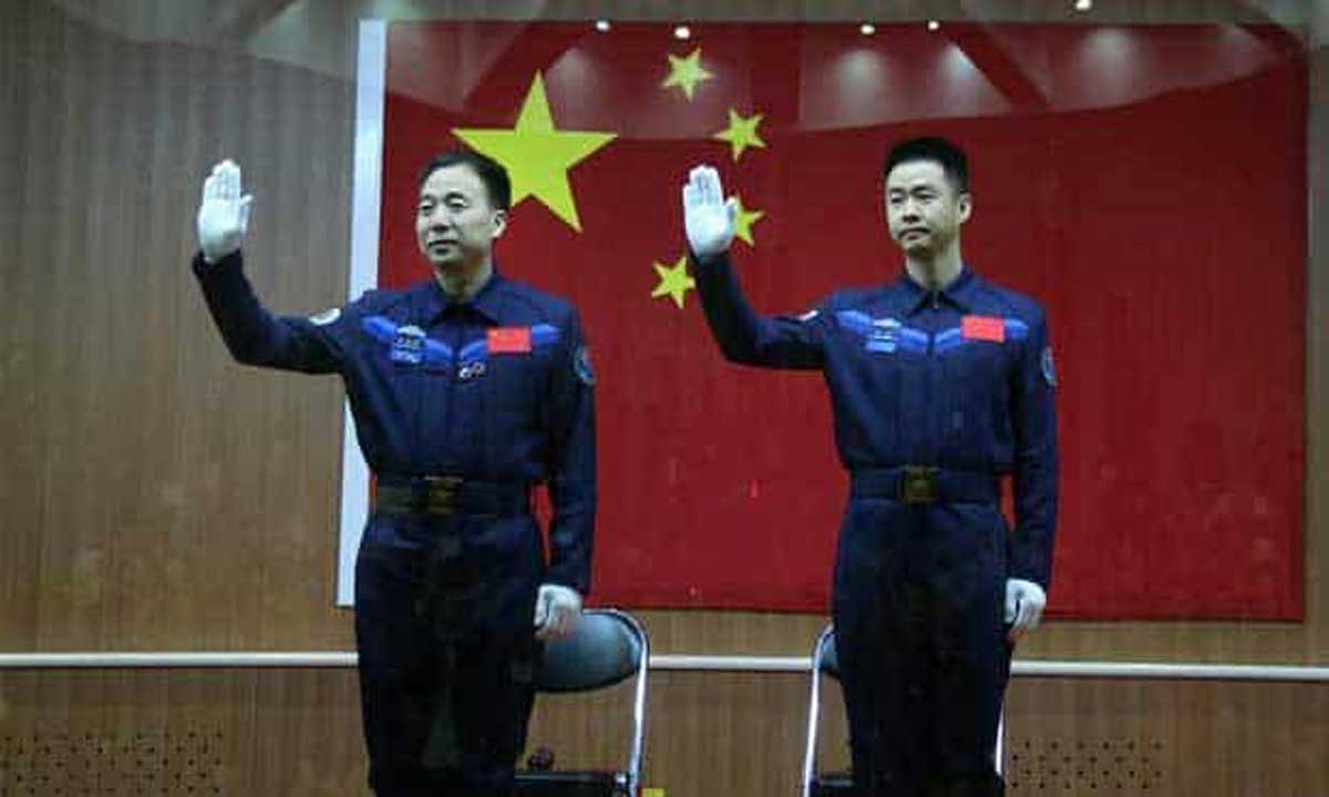 Deux taïkonautes chinois sont dans l'espace pour une mission de 30 jours