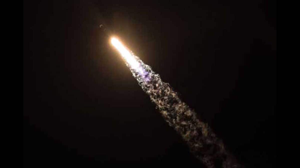 SpaceX se prépare pour le lancement de son nouveau vaisseau spatial vers Mars, Falcon Heavy