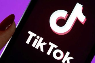 Google supprime des millions d'avis négatifs sur TikTok