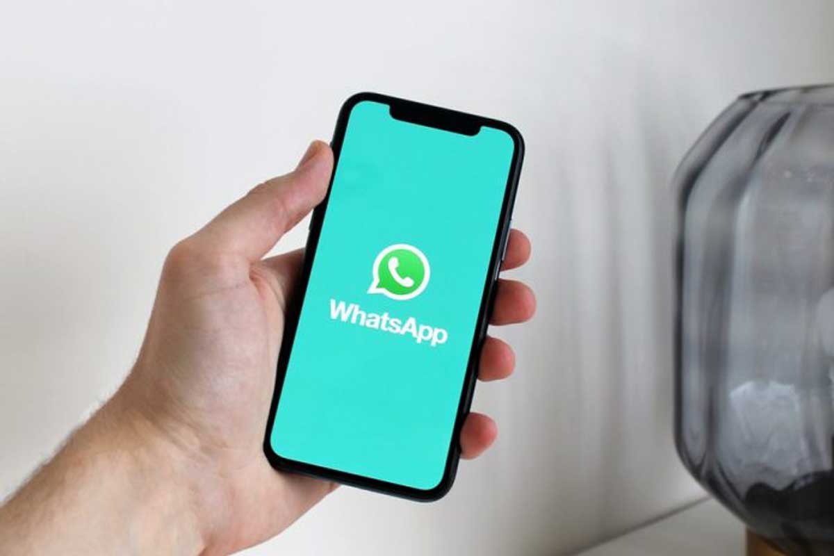 Attention : si vous utilisez une autre application de messagerie, WhatsApp bloquera votre compte pour toujours