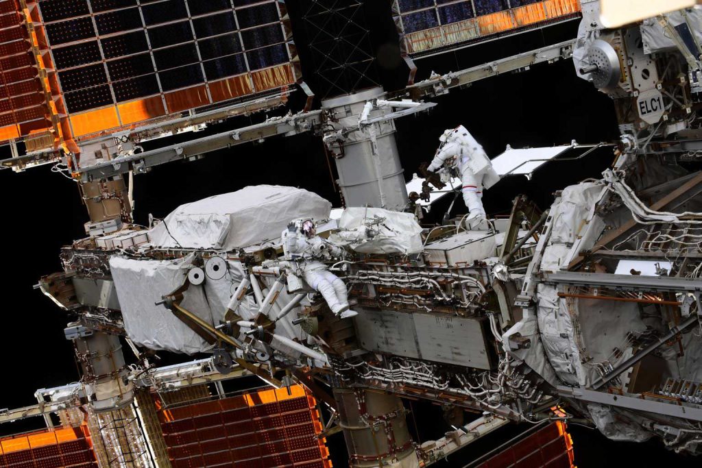 L'astronaute de l'ESA Thomas Pesquet prend le commandement de la station spatiale.