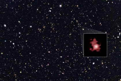 La galaxie la plus lointaine jamais découverte, GN-z11, est représentée dans une étude du ciel profond réalisée par le télescope spatial Hubble et est mise en évidence sur l'image en médaillon. 400 millions d'années après le Big Bang, cette galaxie existait encore, mais elle ne ressemblait pas à ceci.