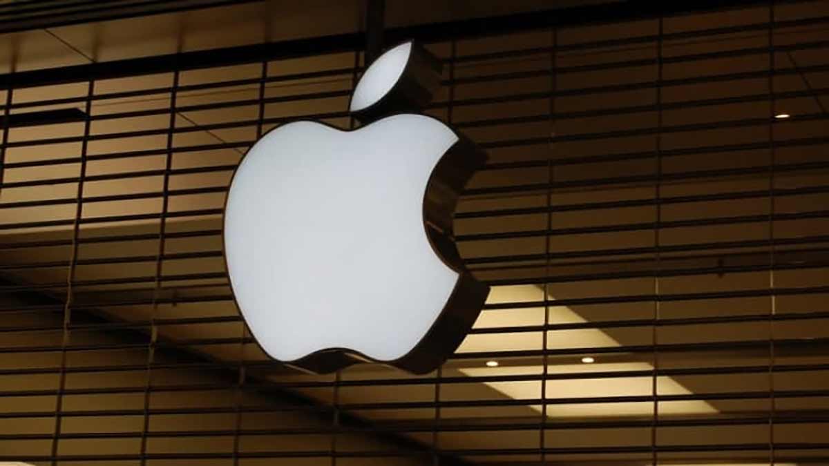 Apple prolonge la fermeture de ses bureaux et offre 1000 $ à chaque employé.
