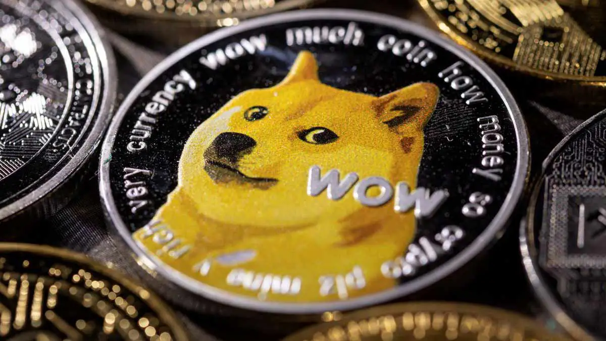 Tesla acceptera le dogecoin pour le merchandising, selon Elon Musk.