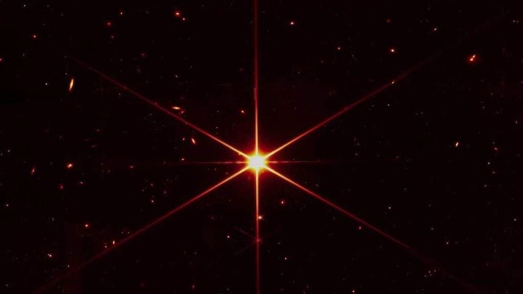 Photo d'une étoile prise par le télescope James Webb.
