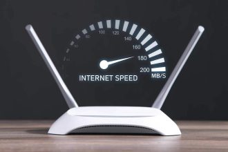 Où doit être placé le modem WiFi dans la résidence ?