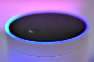 Découvrez comment Amazon propulse Alexa dans le futur avec l'IA