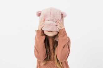 Sharenting : les dangers cachés du partage de photos d'enfants sur les réseaux sociaux