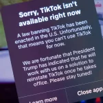 Capture d'écran message TikTok : application bloquée aux USA, retour espéré avec Trump.