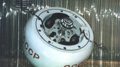 Vue rapprochée de la sonde soviétique Cosmos 482, module sphérique marqué CCCP