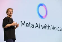 Mark Zuckerberg présente Meta AI with Voice lors d’une conférence, en évoquant les amis virtuels et l’IA conversationnelle.