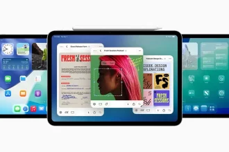 Trois iPads montrant les nouvelles fonctions multitâches et interface d’iPadOS 26