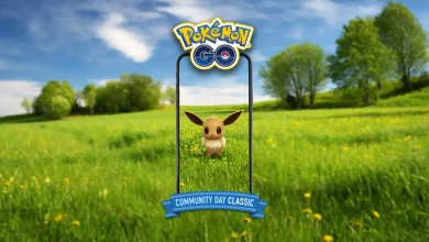 Évoli dans Pokémon GO Community Day Classic, posé dans un champ vert sous un ciel bleu.