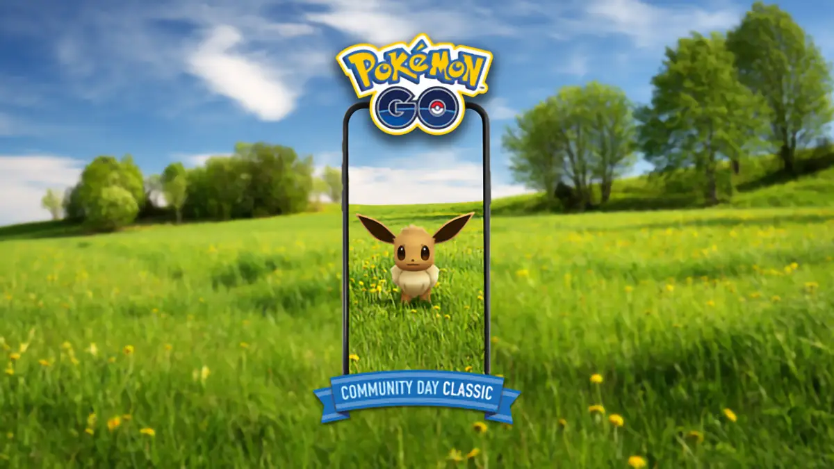 Évoli dans Pokémon GO Community Day Classic, posé dans un champ vert sous un ciel bleu.