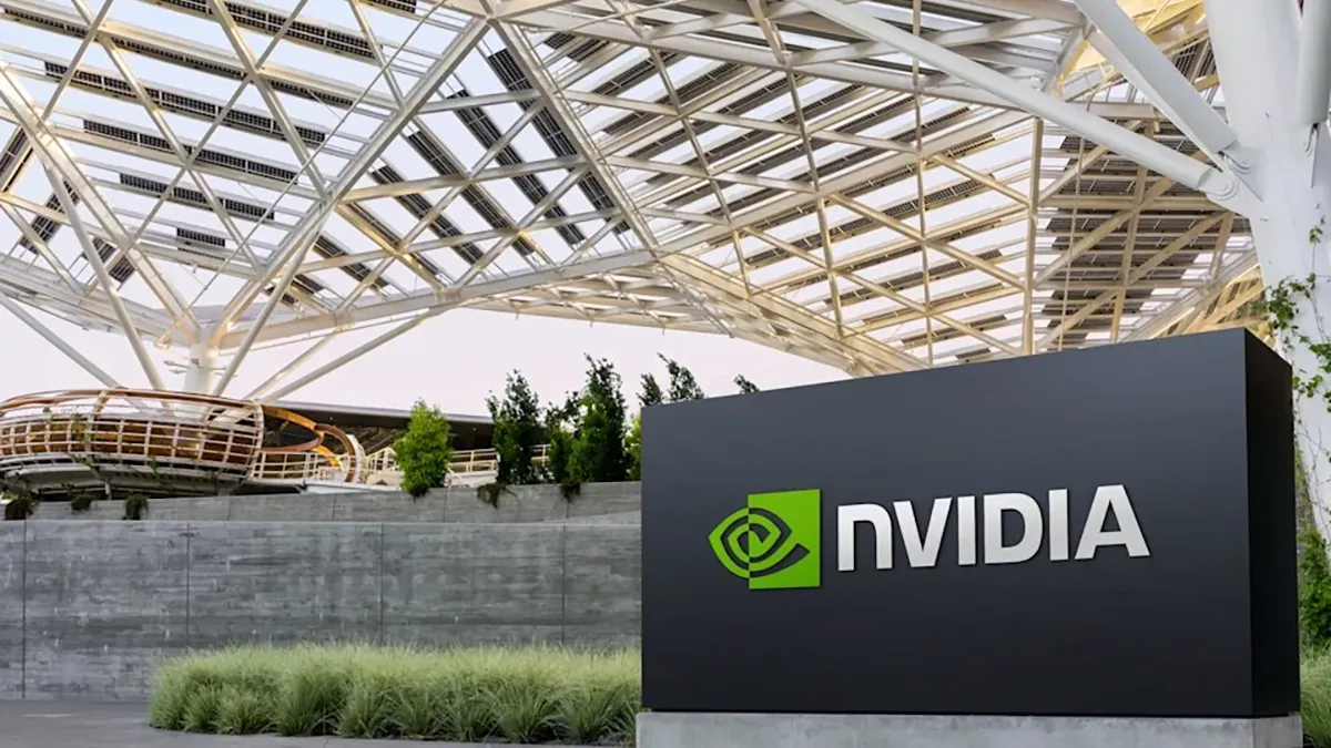 Logo Nvidia sur le campus de l’entreprise, actualité GPU et xAI autour d’un montage proche de 20 milliards