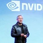 Jensen Huang s’exprimant lors d’une présentation Nvidia sur l’intelligence artificielle.