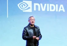Jensen Huang s’exprimant lors d’une présentation Nvidia sur l’intelligence artificielle.