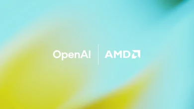 Logo du partenariat OpenAI et AMD sur fond dégradé bleu et jaune