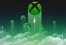 Xbox et manettes qui s’élèvent au-dessus de nuages, visuel de lancement d’une prochaine génération premium